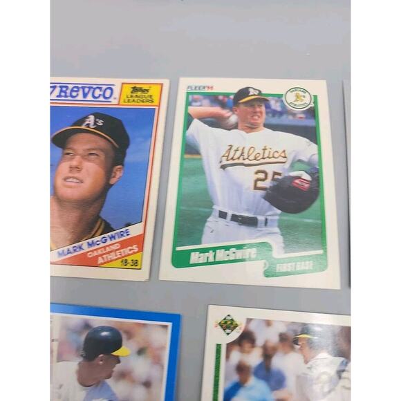 Lot of 7 Mark McGwire Baseball Cards Various Years - Picture 2 of 9